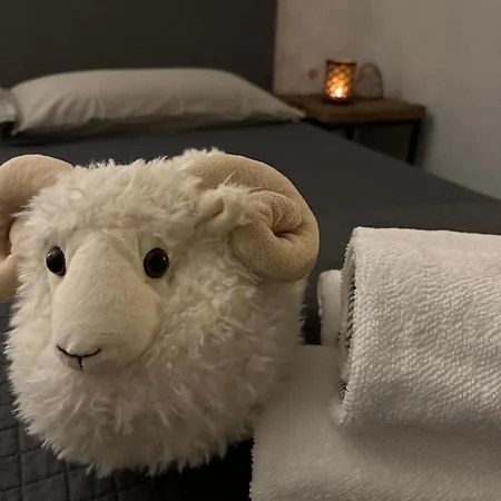 Wpa - Zimmer- Modernes Mit Parkplatz,wifi,netflix * Moosthenning